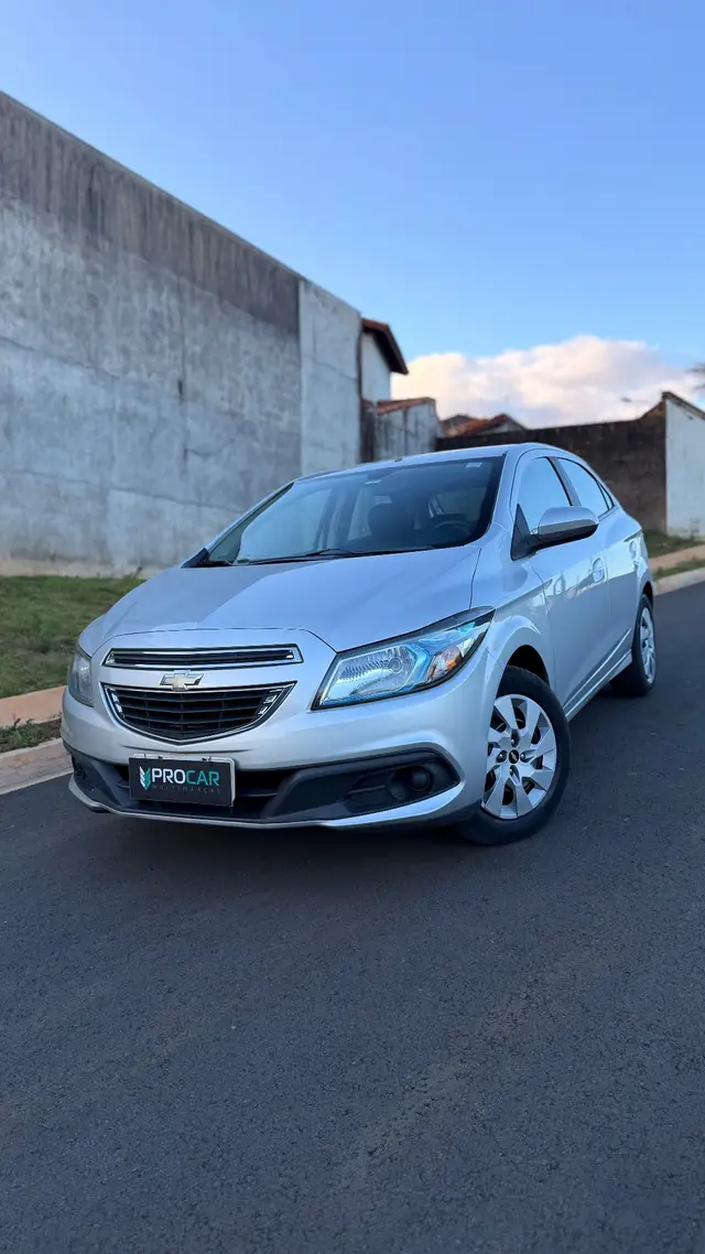 Carro Chevrolet Onix 2016 1.4 LT SPE/4