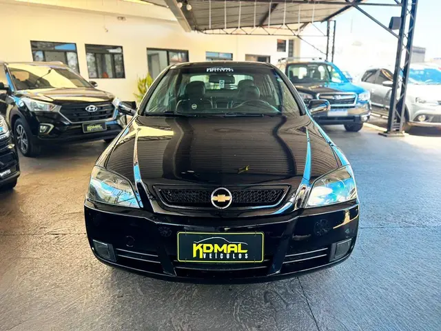 Carro Chevrolet Astra Hatch 2011 Advantage 2.0 (Flex)