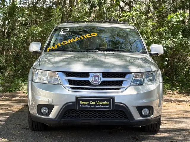 Carro Fiat Freemont 2012 2.4 16V Precision (Aut)