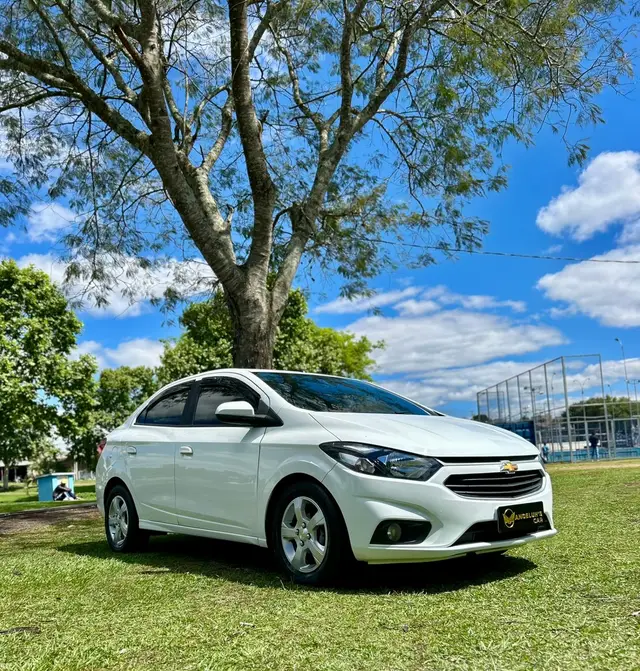 Carro Chevrolet Prisma 2018 1.4 LT SPE/4