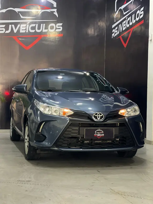 Carro Toyota Yaris 2023 XL 1.5 (Flex) (Aut)