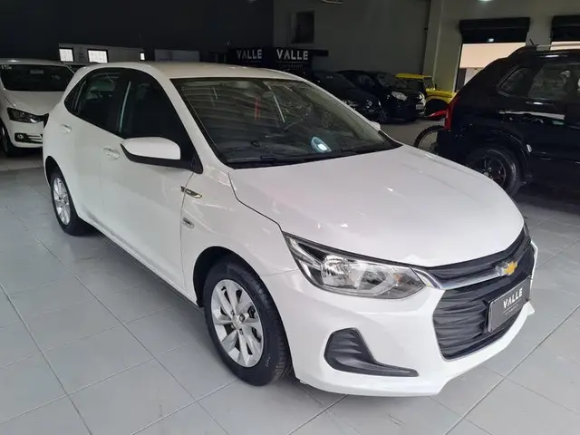 Carro Chevrolet Onix 2023 LT 1.0