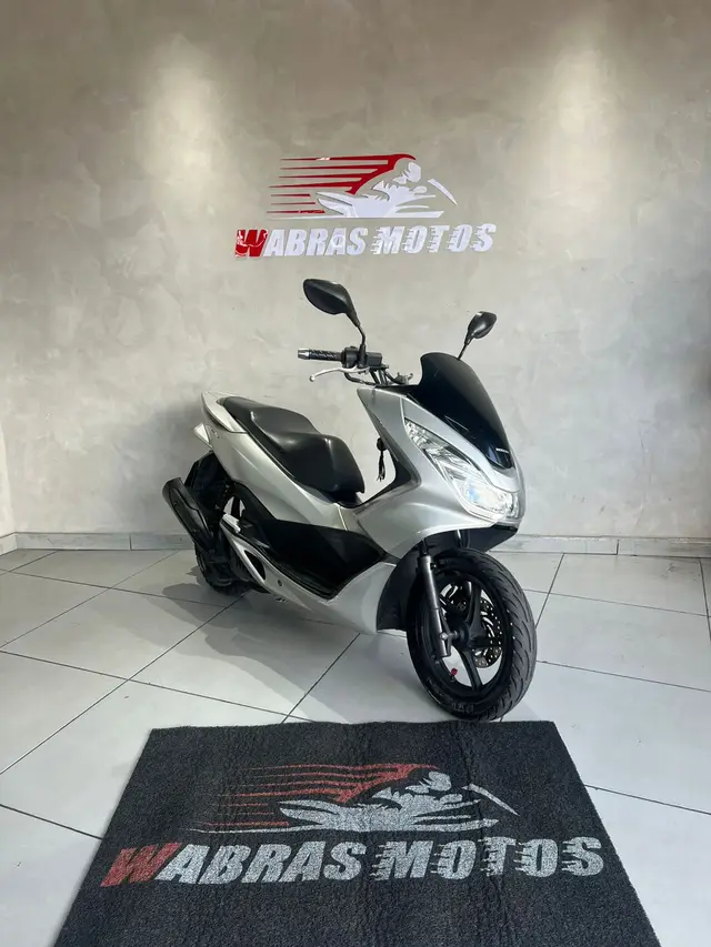 Moto Honda PCX 150 2018 DLX