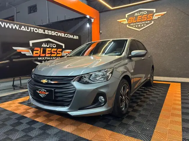 Carro Chevrolet Onix 2024 LT 1.0