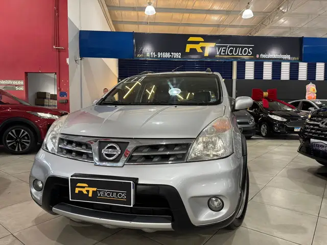 Carro Nissan Livina 2011 X-Gear SL 1.6 16V (flex)
