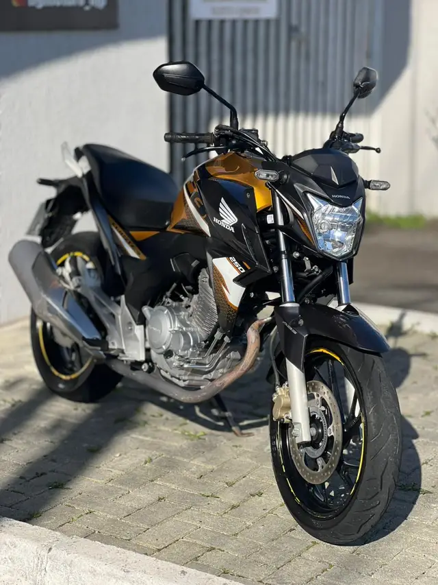 Moto Honda CB 250F Twister 2020 (CBS)