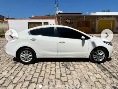 Carro Kia Cerato 2018 SX 1.6 (Aut) (Flex)