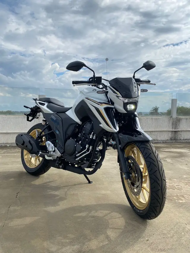 Moto Yamaha Fazer FZ25 2025 Connected