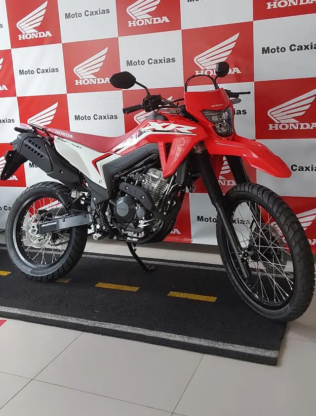 Moto Honda XR 300L 2026 Tornado