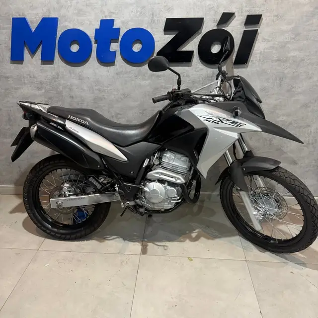 Moto Honda XRE 300 2017 (Flex)