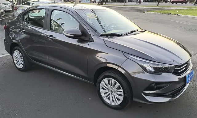 Carro Fiat Cronos 2024 Drive 1.3