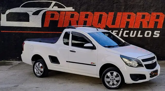 Carro Chevrolet Montana 2014 LS 1.4 (Flex)