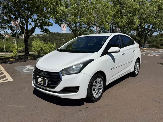 Carro Hyundai HB20S 2016 1.6 Comfort Plus (Flex)