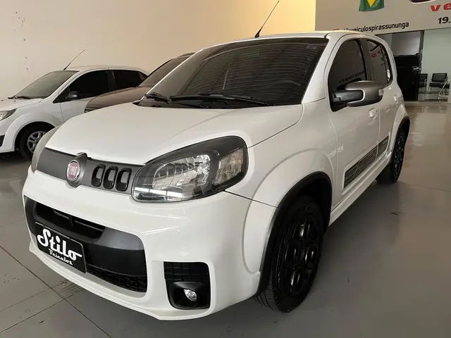 Carro Fiat Uno 2015 Sporting 1.4 8V (Flex) 4p