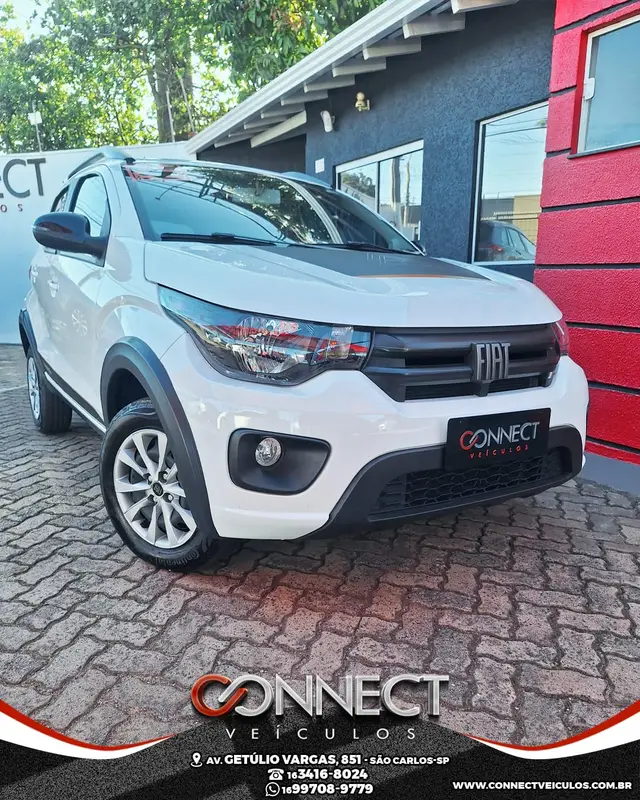 Carro Fiat Mobi 2025 Trekking 1.0