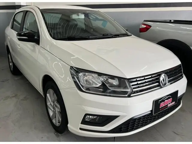 Carro Volkswagen Voyage 2021 1.6 (Aut.)