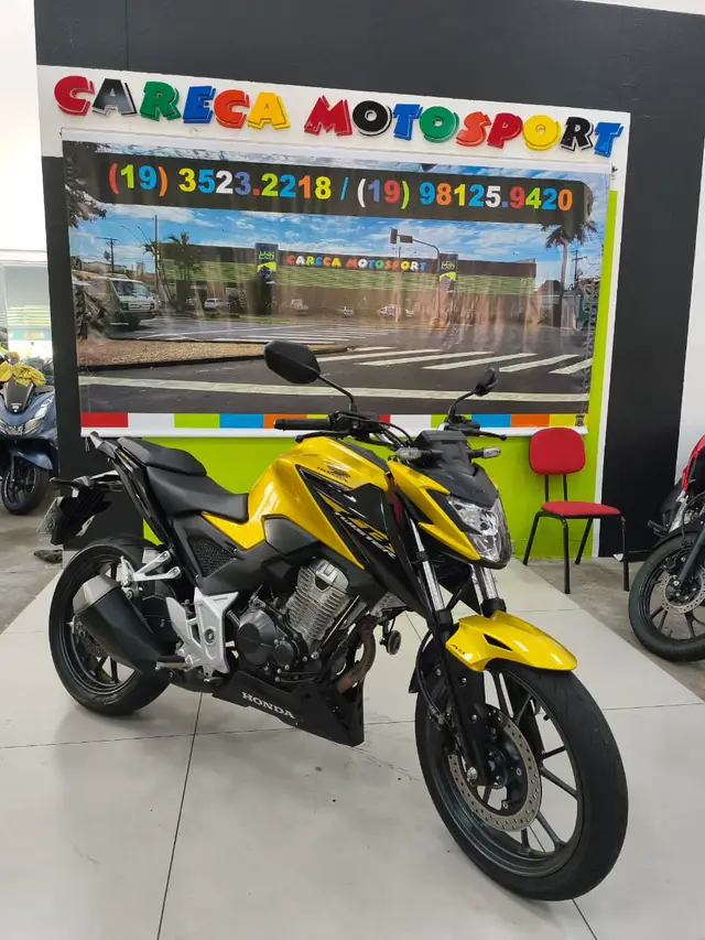 Moto Honda CB 300F Twister 2023 (ABS)