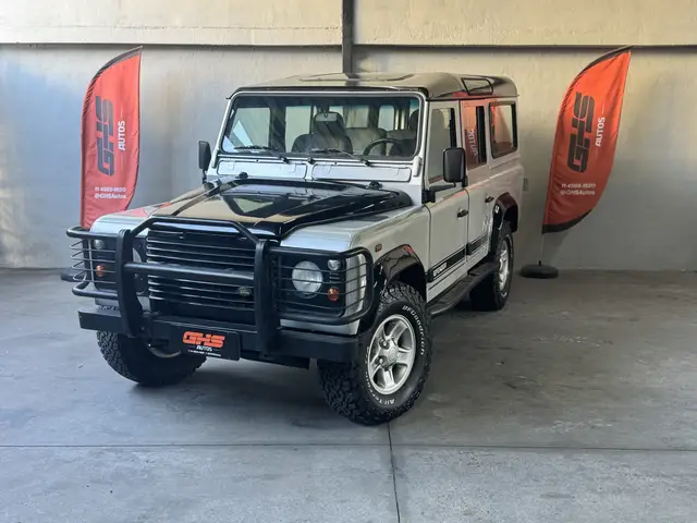Carro Land Rover Defender 2005 110 4x4 2.5 HCPU