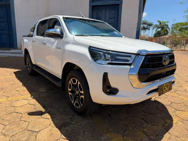 Carro Toyota Hilux Cabine Dupla 2022 SRX 2.8 TDI CD 4x4 (Aut)