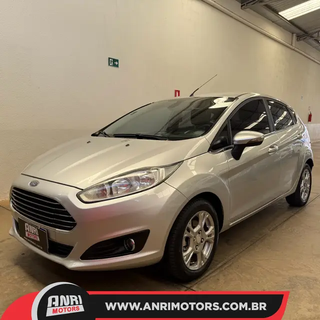 Carro Ford New Fiesta Hatch 2015 New Fiesta Titanium 1.6 16V PowerShift