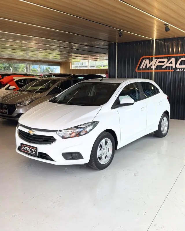 Carro Chevrolet Onix 2019 1.4 LT SPE/4