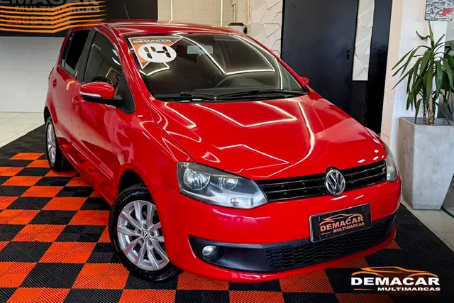 Carro Volkswagen Fox 2014 1.6 VHT (Flex)