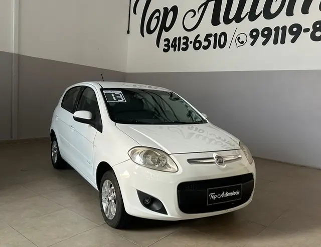 Carro Fiat Palio 2013 Attractive 1.4 8V (Flex)