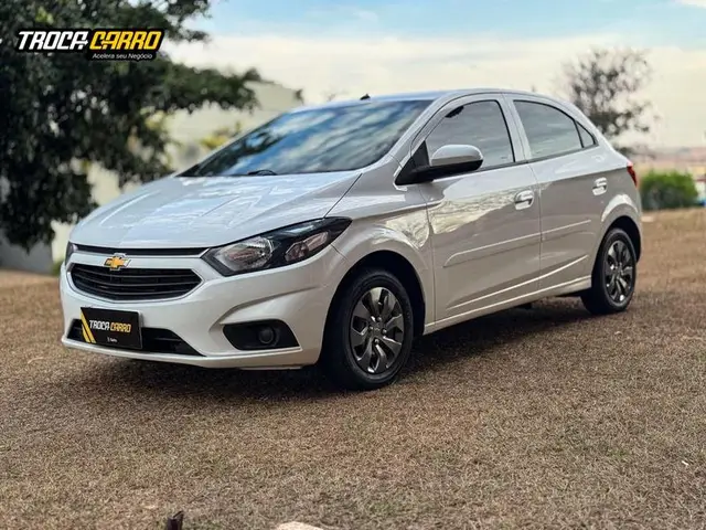 Carro Chevrolet Onix 2017 1.0 LT SPE/4