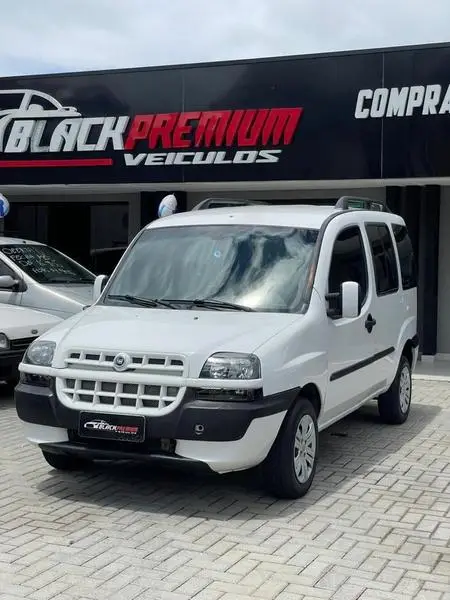 Carro Fiat Doblò 2004 Adventure 1.8 8V