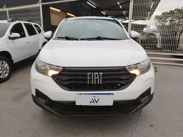 Carro Fiat Strada 2023 Freedom 1.3 CD (Flex)
