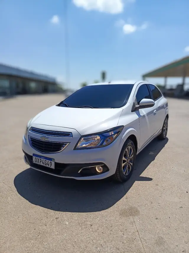 Carro Chevrolet Onix 2015 1.4 LTZ SPE/4