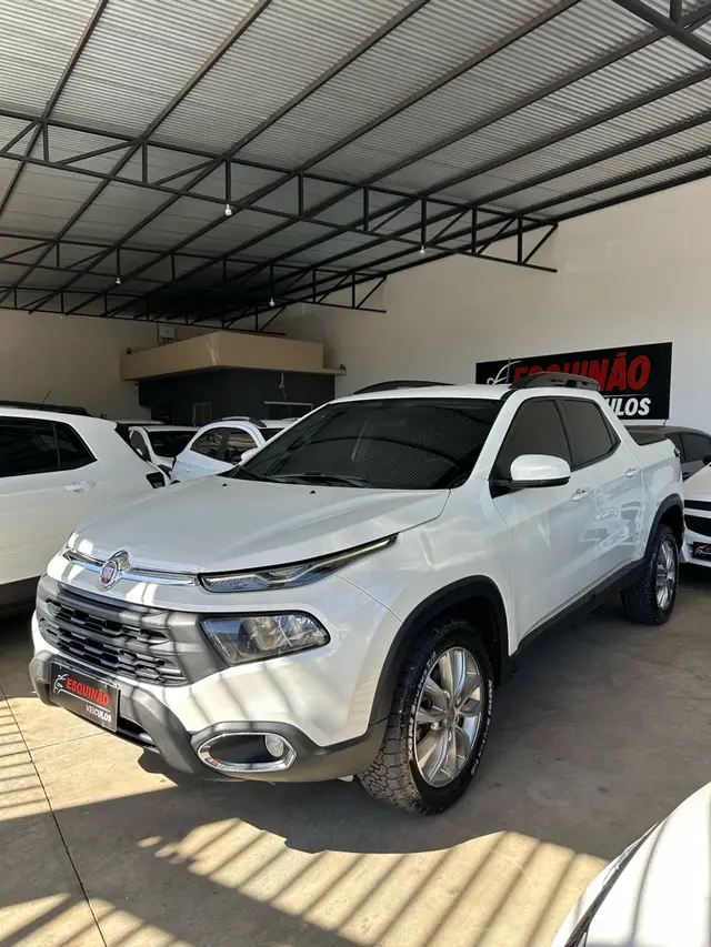 Carro Fiat Toro 2020 Freedom 1.8 AT6 4x2 (Flex)