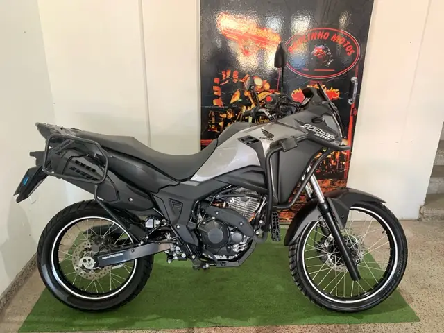 Moto Honda XRE Sahara 300 2025 ABS