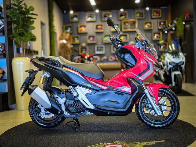 Moto Honda ADV 2024 ABS
