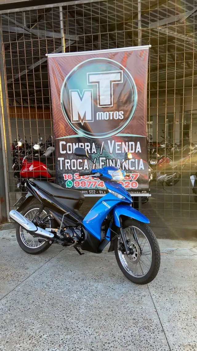 Moto Yamaha Crypton 115 2014 ED Penelope
