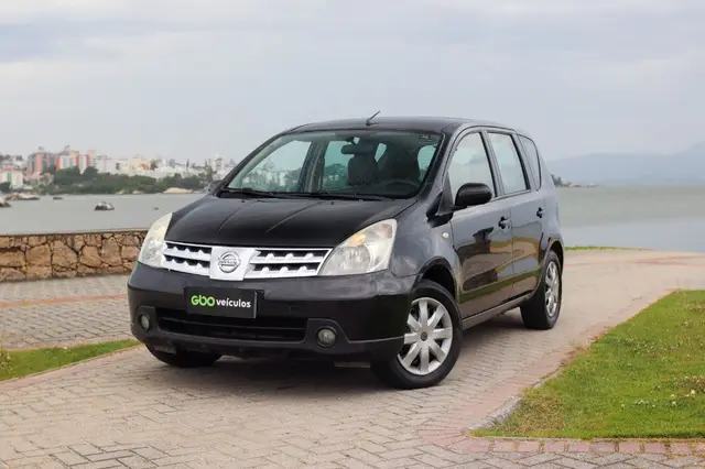 Carro Nissan Livina 2010 SL 1.8 16V aut. (flex)