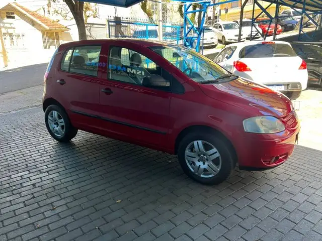 Carro Volkswagen Fox 2006 Plus 1.6 8V (Flex)