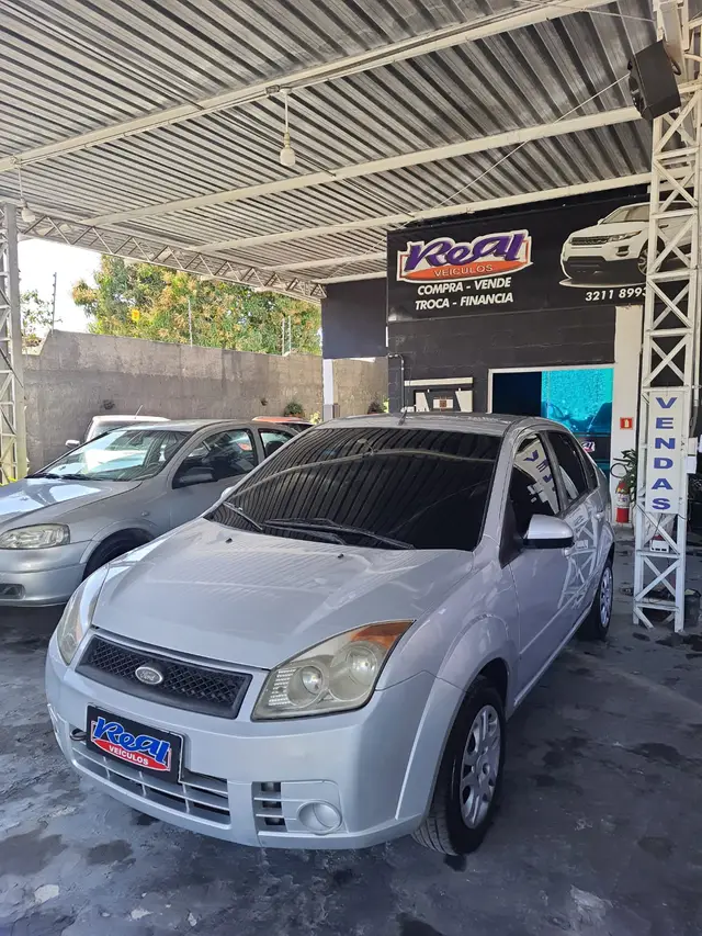 Carro Ford Fiesta Sedan 2008 First 1.6 (Flex)