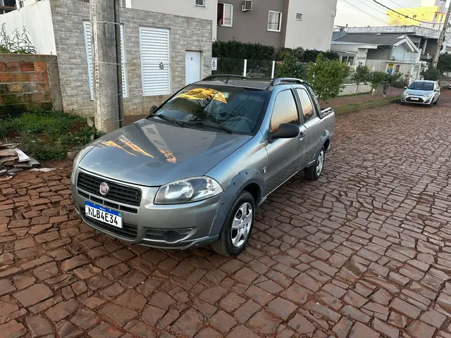 Carro Fiat Strada 2013 Working 1.4 (Flex) (Cabine Dupla)
