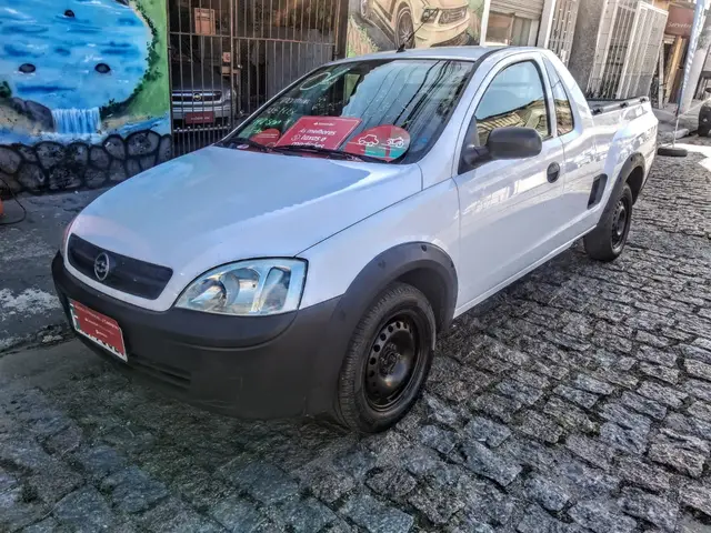 Carro Chevrolet Montana 2004 Conquest 1.8 (Flex)