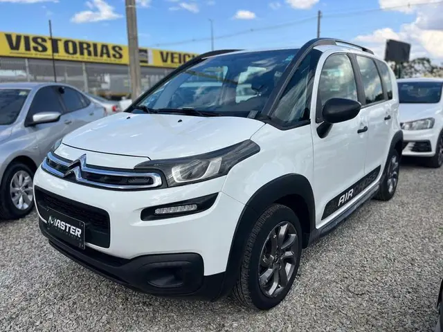 Carro Citroën Aircross 2017 1.5 8V Live (Flex)