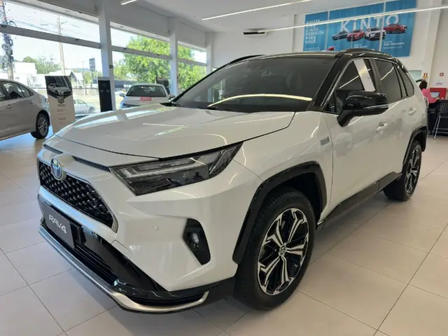 Carro Toyota RAV4 2024 XSE Plug-in (Hibrido)