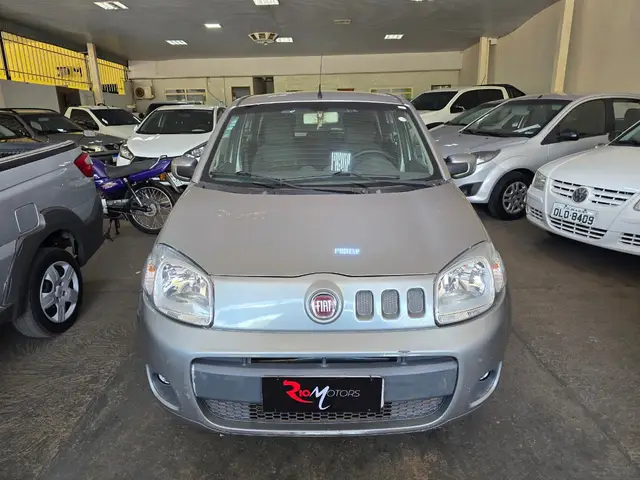 Carro Fiat Uno 2011 Vivace 1.0 8V (Flex) 4p