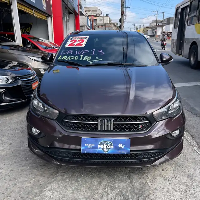 Carro Fiat Cronos 2022 Drive 1.3 S-Design (Flex)