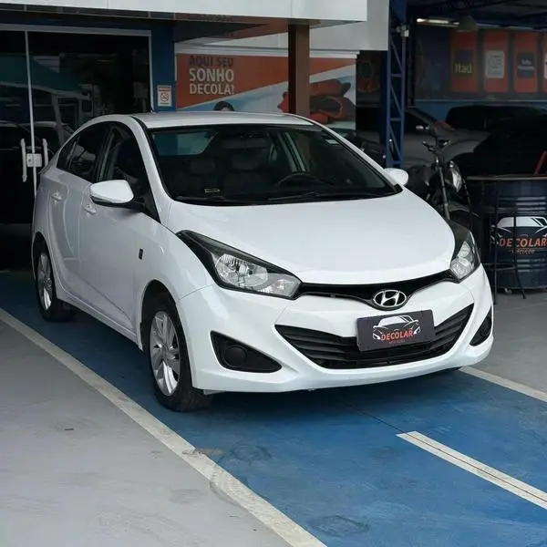 Carro Hyundai HB20S 2015 1.0 Comfort Plus (Flex)