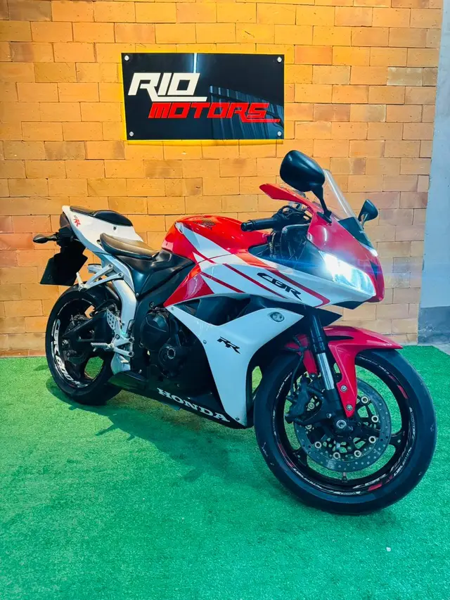 Moto Honda CBR 600 2008 RR