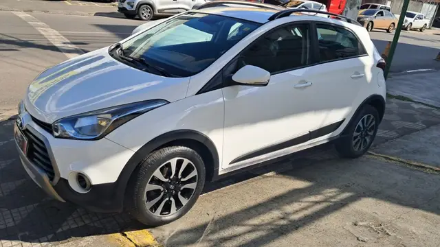 Carro Hyundai HB20X 2018 Style 1.6 (Flex)
