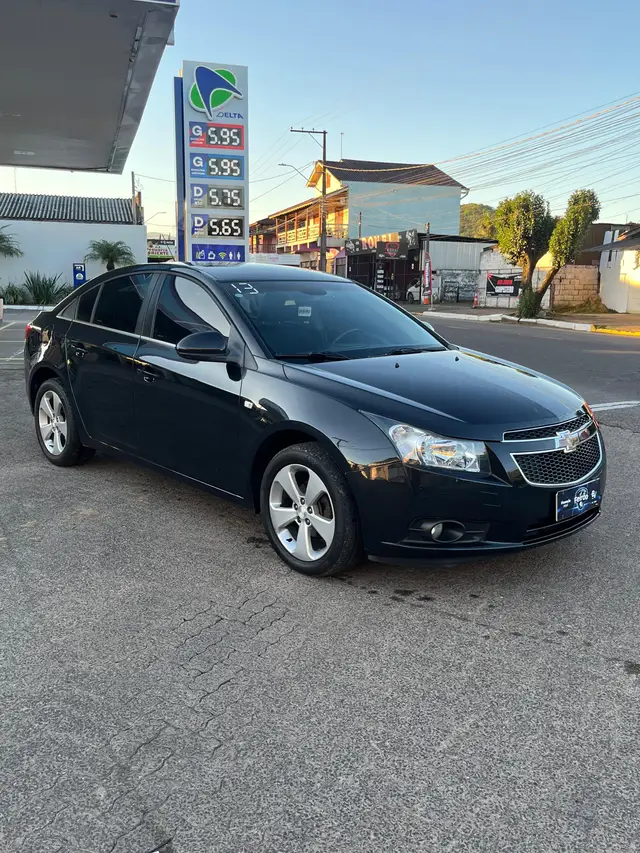 Carro Chevrolet Cruze 2013 LT 1.8 16V Ecotec (Flex)