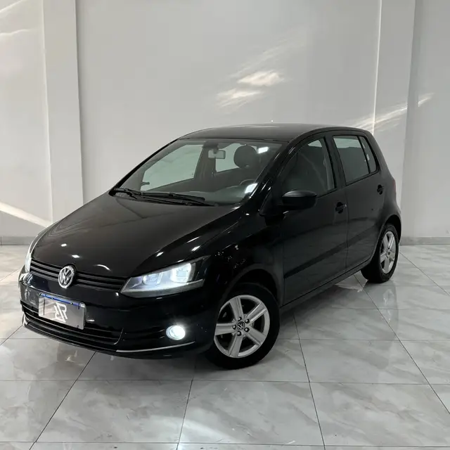 Carro Volkswagen Fox 2015 Trendline 1.6 MSI (Flex)