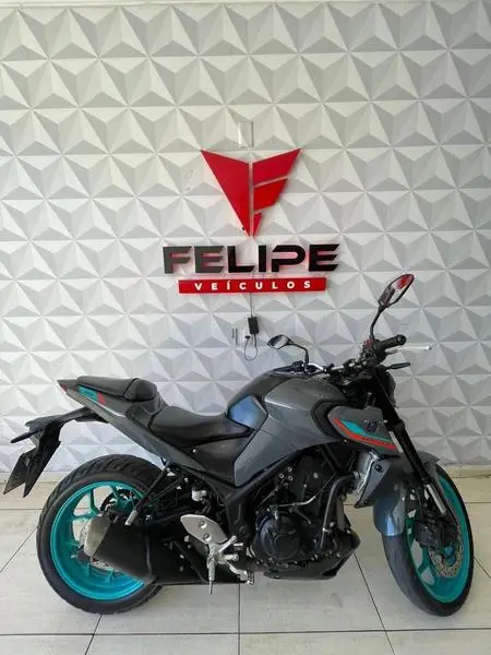 Moto Yamaha MT-03 2024 ABS